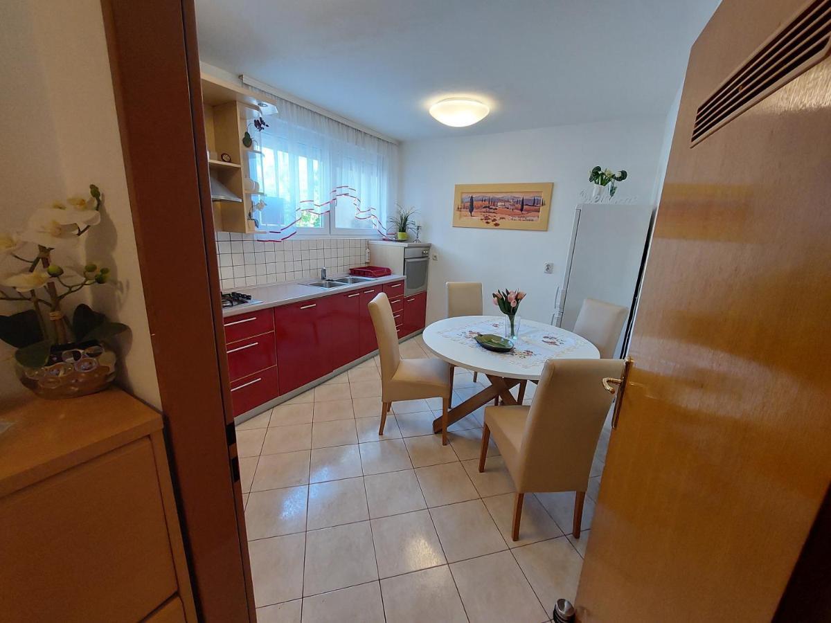 Apartment Meli Varazdin Luaran gambar
