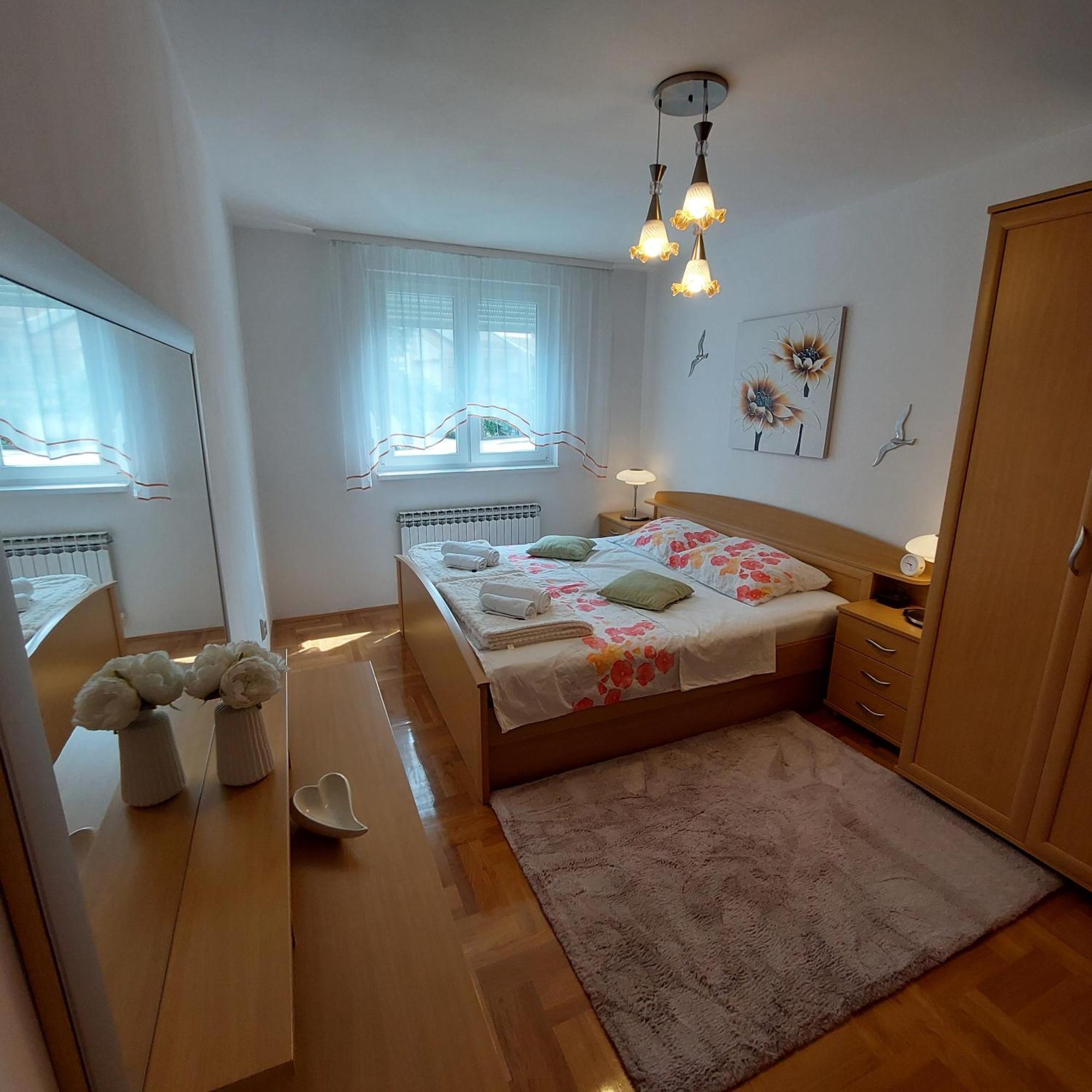 Apartment Meli Varazdin Luaran gambar